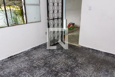 Sala de casa para alugar com 2 quartos, 110m² em Campo Grande, Rio de Janeiro