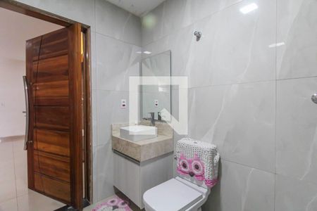 Lavabo de casa para alugar com 3 quartos, 240m² em São Lucas, São Paulo
