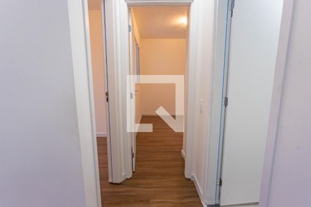 Corredor  de apartamento para alugar com 2 quartos, 45m² em Jardim Canhema, Diadema