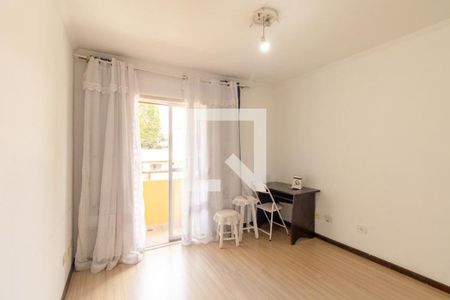 Quarto 1 de casa para alugar com 4 quartos, 220m² em Lindoia, Curitiba