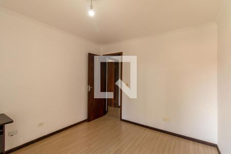 Quarto 1 de casa para alugar com 4 quartos, 220m² em Lindoia, Curitiba