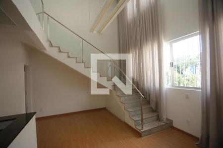 Sala de apartamento para alugar com 3 quartos, 190m² em Buritis, Belo Horizonte