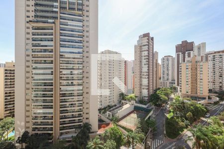 Vista da Varanda da Sala de apartamento à venda com 3 quartos, 194m² em Vila Suzana, São Paulo