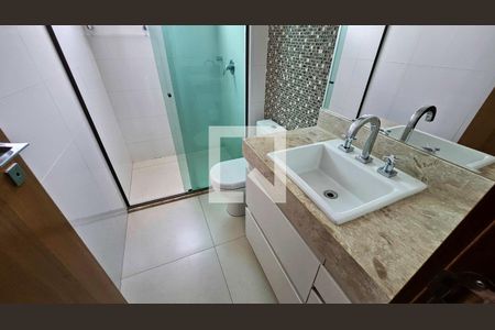 Banheiro do Quarto 2 de apartamento para alugar com 3 quartos, 181m² em Setor Bueno, Goiânia