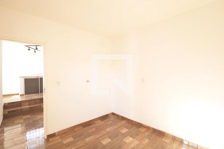 Quarto de casa para alugar com 2 quartos, 49m² em Vila Vianelo, Jundiaí
