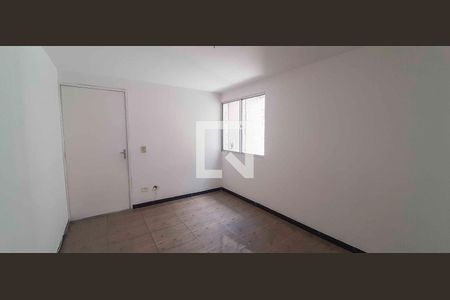 Apartamento à venda com 2 quartos, 42m² em São Pedro, Osasco