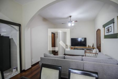 Sala de casa para alugar com 4 quartos, 510m² em Miguel Couto, Nova Iguaçu