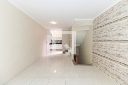 Sala  de casa de condomínio para alugar com 2 quartos, 95m² em Penha de França, São Paulo