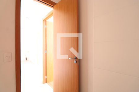 Banheiro de apartamento à venda com 2 quartos, 39m² em Lapa, São Paulo