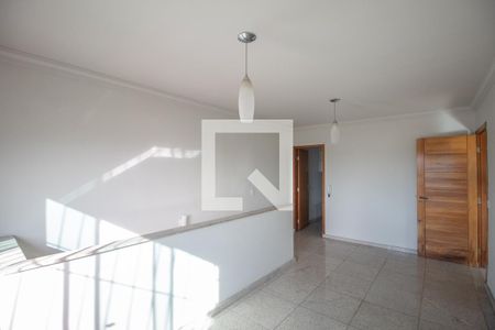 Sala de TV de apartamento à venda com 3 quartos, 150m² em Heliópolis, Belo Horizonte