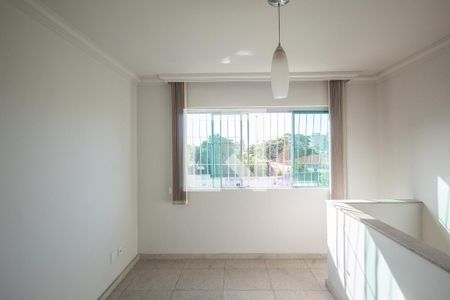 Sala de TV de apartamento à venda com 3 quartos, 150m² em Heliópolis, Belo Horizonte