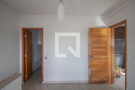 Sala de TV de apartamento à venda com 3 quartos, 150m² em Heliópolis, Belo Horizonte