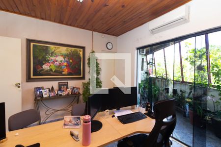 Sala de casa à venda com 2 quartos, 480m² em Vila Santa Teresinha, São Paulo