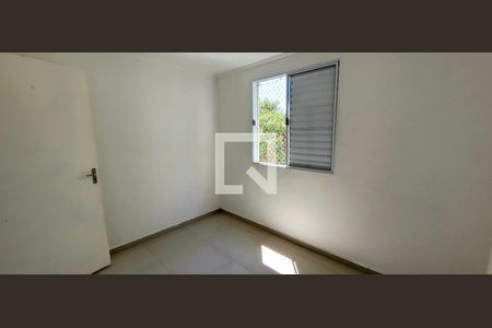 Quarto 01 de apartamento para alugar com 2 quartos, 53m² em Chacara Dona Escolastica, Itaquaquecetuba