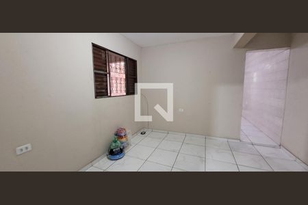 Sala de casa para alugar com 1 quarto, 100m² em Cidade Kemel, Itaquaquecetuba