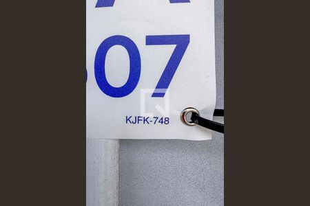 Placa Instalda na Fachada de casa para alugar com 3 quartos, 130m² em Vila Suíça, Santo André