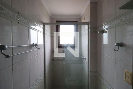 Banheiro de apartamento para alugar com 2 quartos, 140m² em Sarandi, Porto Alegre
