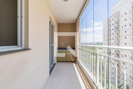 Apartamento para alugar com 2 quartos, 72m² em Jardim Tupanci, Barueri