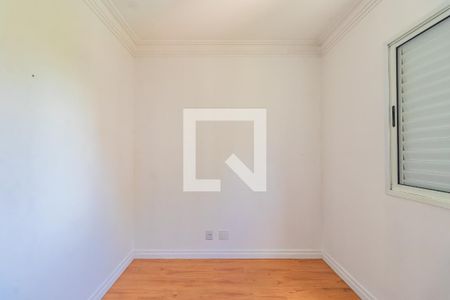 Quarto 2 de apartamento para alugar com 3 quartos, 72m² em Jardim Tupanci, Barueri