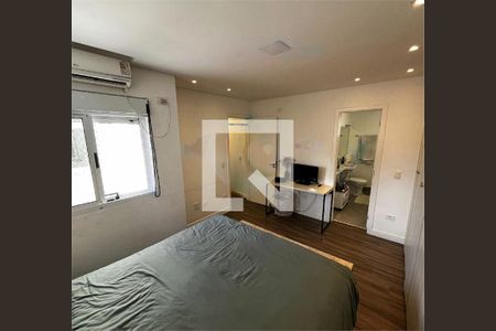 Casa à venda com 3 quartos, 242m² em Chora Menino, São Paulo