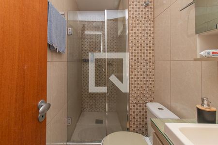 Banheiro de apartamento para alugar com 1 quarto, 42m² em Cavalhada, Porto Alegre