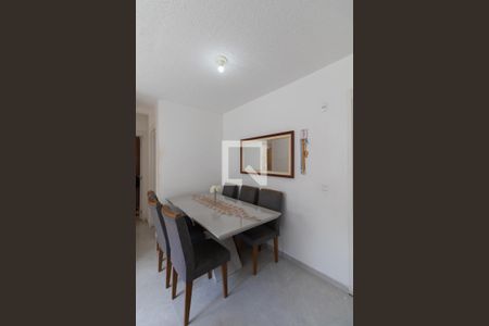 Sala e Cozinha de apartamento para alugar com 2 quartos, 41m² em Jardim Santa Teresinha, São Paulo