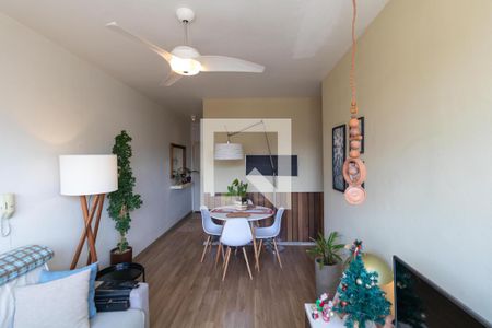 Salas de apartamento à venda com 1 quarto, 44m² em Centro, Campinas