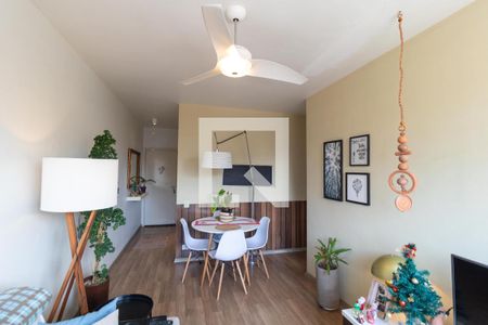 Salas de apartamento à venda com 1 quarto, 44m² em Centro, Campinas