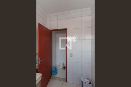 Banheiro de casa à venda com 1 quarto, 322m² em Vila Marieta, Campinas