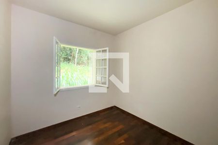 Quarto 3 de casa de condomínio para alugar com 6 quartos, 280m² em Parque do Engenho, Nova Lima