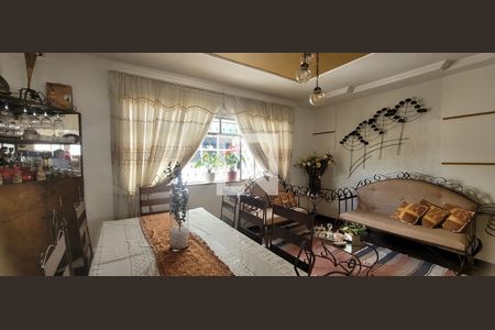 sala  de apartamento à venda com 2 quartos, 90m² em Centro, Betim