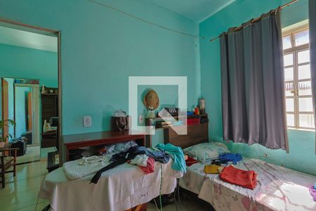 Casa à venda com 3 quartos, 100m² em Nacional, Contagem