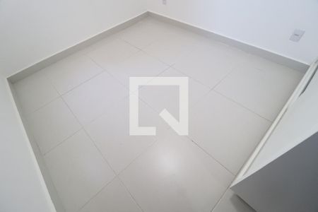 Apartamento para alugar com 2 quartos, 53m² em Segismundo Pereira, Uberlândia
