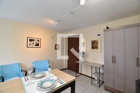 Studio de kitnet/studio para alugar com 1 quarto, 21m² em Centro, Curitiba