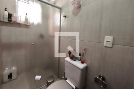 Banheiro Suíte de casa para alugar com 3 quartos, 319m² em Parque Santa Bárbara, Campinas