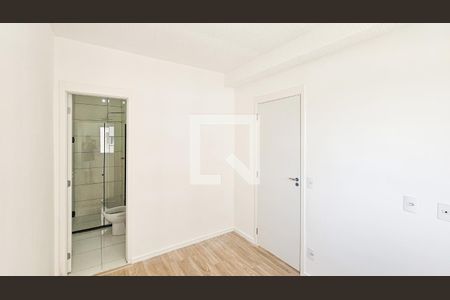 Suíte de apartamento para alugar com 2 quartos, 45m² em Cidade Ariston Estela Azevedo, Carapicuíba