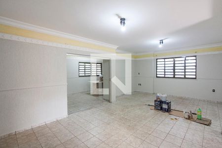 Sala 1 de casa para alugar com 3 quartos, 329m² em Brasil, Uberlândia