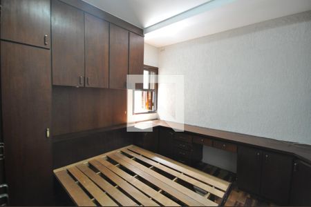 Quarto 2 de casa para alugar com 3 quartos, 80m² em Vila Guilherme, São Paulo