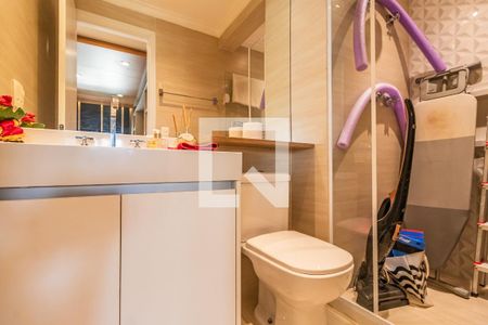 Banheiro Social de apartamento à venda com 2 quartos, 98m² em Alphaville Empresarial, Barueri