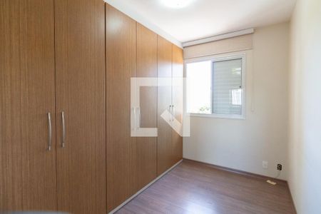 Quarto 1 de apartamento para alugar com 2 quartos, 68m² em Vila Butantã, São Paulo
