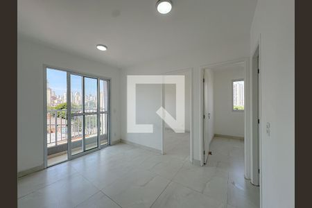 Sala/Cozinha de apartamento para alugar com 2 quartos, 38m² em Barra Funda, São Paulo
