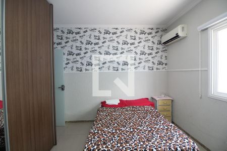 Quarto 1 de casa de condomínio para alugar com 4 quartos, 271m² em Jacarepaguá, Rio de Janeiro