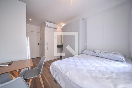 Studio - Quarto de kitnet/studio à venda com 1 quarto, 19m² em Jardim das Acacias, São Paulo