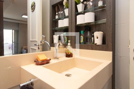 Lavabo de apartamento para alugar com 2 quartos, 68m² em Santo Antônio, Porto Alegre