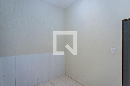 Quarto 2 de casa para alugar com 2 quartos, 50m² em Conjunto Habitacional Turistica, São Paulo