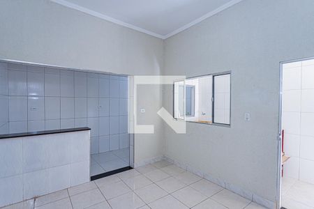 Sala de casa para alugar com 2 quartos, 50m² em Conjunto Habitacional Turistica, São Paulo