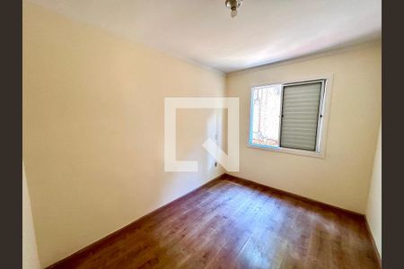 Quarto 1 de apartamento para alugar com 2 quartos, 55m² em Vila Nova Bonsucesso, Guarulhos