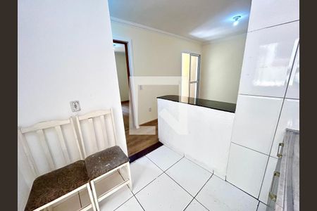 Cozinha de apartamento para alugar com 2 quartos, 55m² em Vila Nova Bonsucesso, Guarulhos