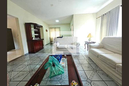 Sala de casa para alugar com 5 quartos, 236m² em Chácara Santo Antônio, São Paulo