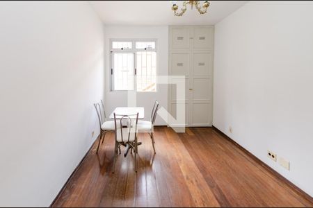 Sala 2 de apartamento à venda com 3 quartos, 110m² em Santa Lúcia, Belo Horizonte
